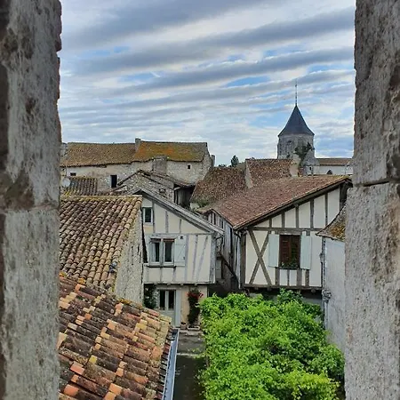 La Casa Nomade Alojamento de Acomodação e Pequeno-almoço Issigeac