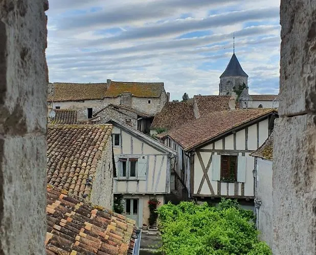 La Casa Nomade 住宿加早餐酒店 Issigeac